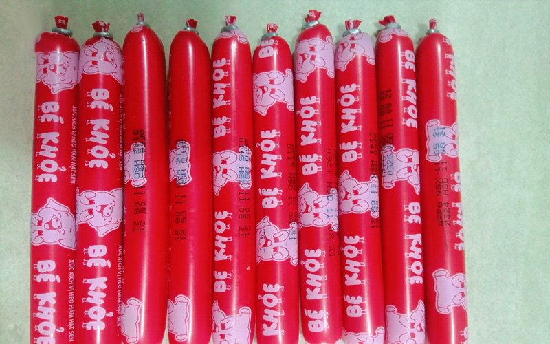 So sánh lượng calo của các loại xúc xích ăn liền