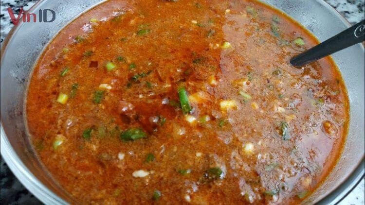 Sốt đặc biệt cho bánh mì chả lụa