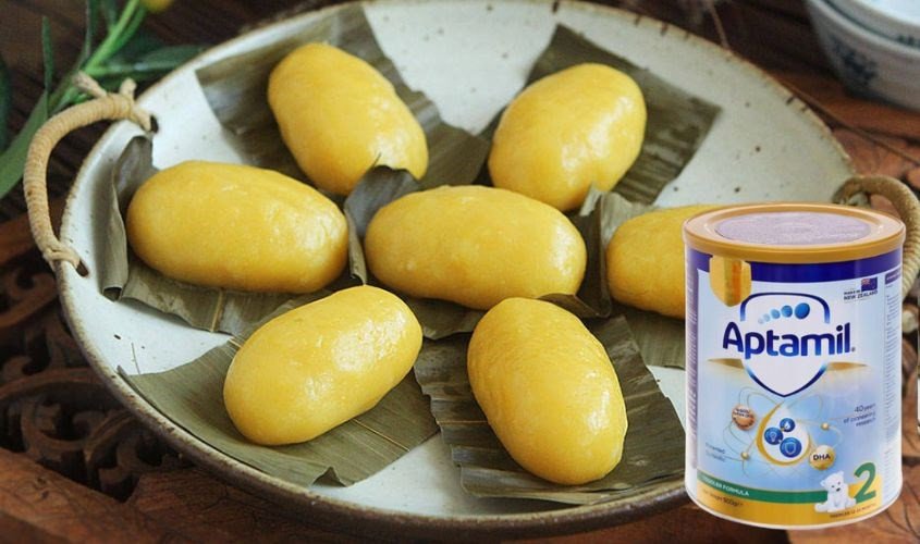 Sữa bột Aptamil Toddler Formula số 2 900g (1 - 2 tuổi) dùng làm bánh ăn dặm cho bé 6 tháng