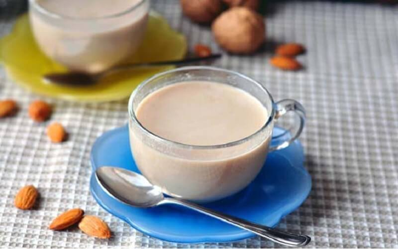 Sữa óc chó hạnh nhân đậu đen