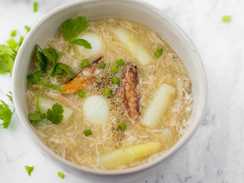 Súp cua măng tây bổ dưỡng, hỗ trợ tiêu hóa cho bé