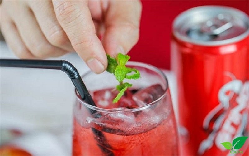 Tác động của việc uống nhiều nước tăng lực Sting đến cân nặng