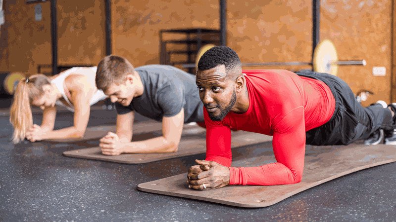 Tập gym với các bài tập cường độ cao giúp đốt cháy nhiều calo