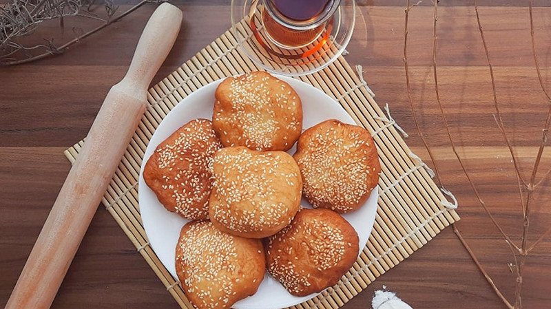 Thắc mắc ăn bánh tiêu chiên có làm tăng cân không