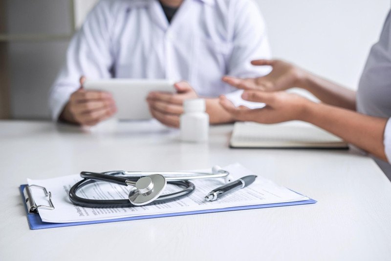 Tham khảo ý kiến bác sĩ trước khi sử dụng nước lá kim tiền thảo