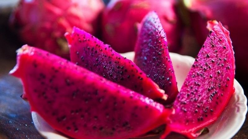 Thanh long ruột đỏ sẽ không gây tăng cân nếu ăn lượng vừa đủ