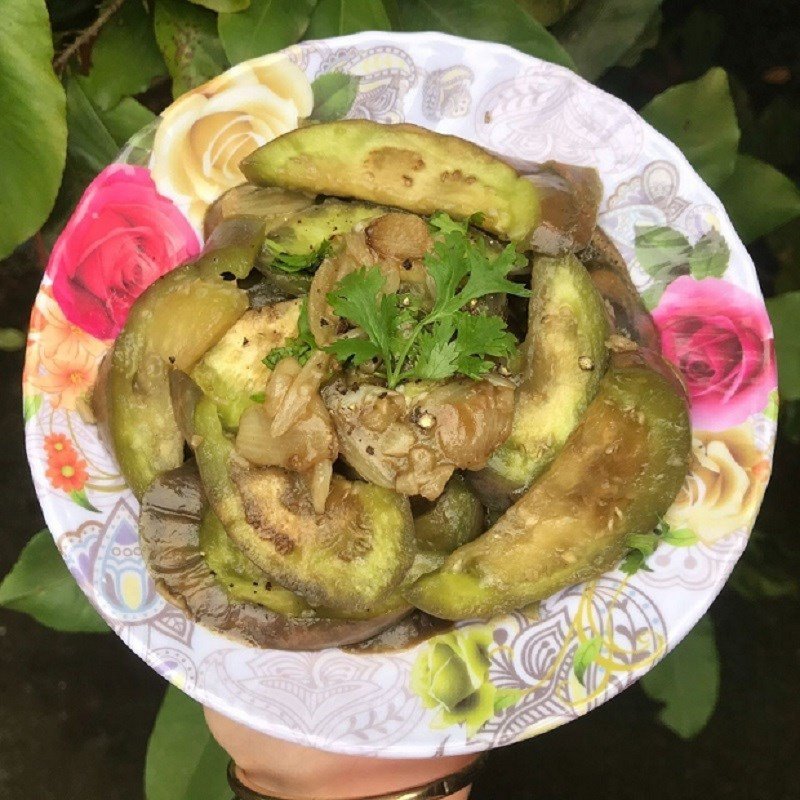 Thành phẩm cà tím xào tỏi chay