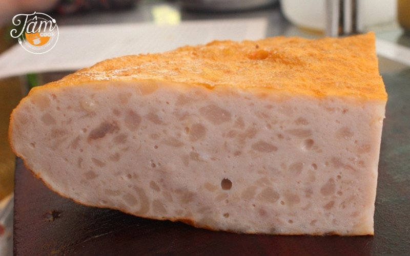 Thành phẩm chả mỡ hấp dẫn kết hợp xôi trắng