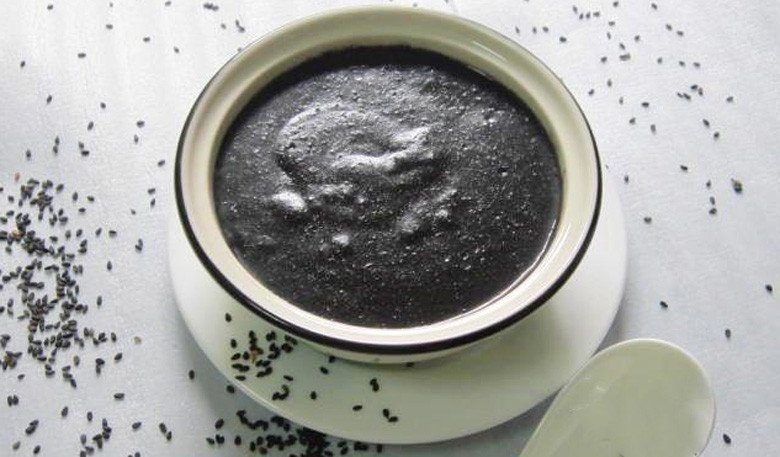 Thành phẩm chè bột sắn dây mè đen
