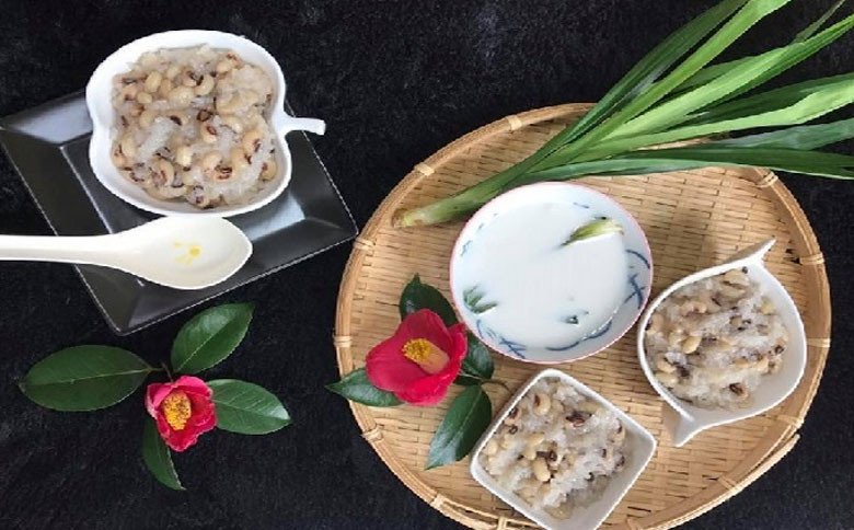 Thành phẩm chè đậu trắng nếp nấu nồi cơm điện