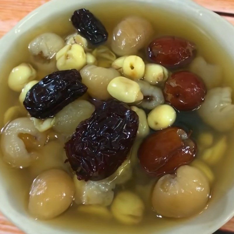 Thành phẩm chè nhãn khô hạt sen táo đỏ