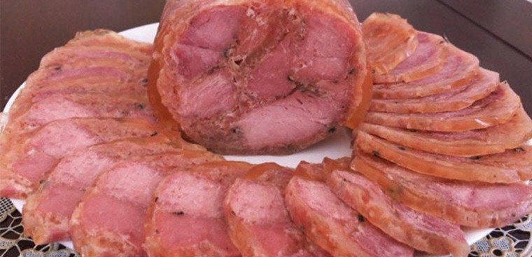 Thành phẩm giò me bằng thịt lợn