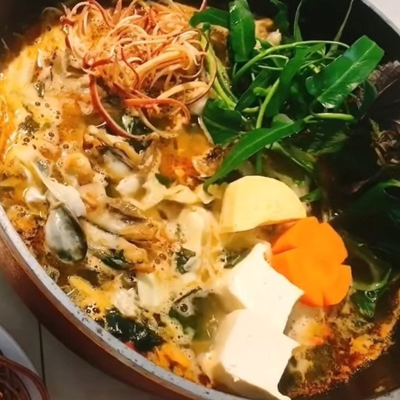 Thành phẩm lẩu ếch chua cay