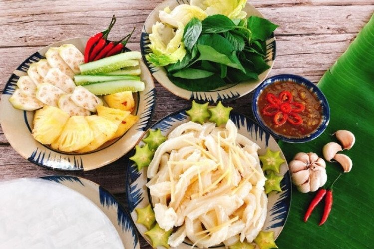 Thành phẩm lòng bò luộc mềm giòn hấp dẫn