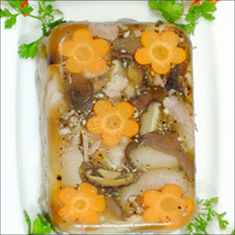 Thành phẩm thịt kho đông đã đông lại