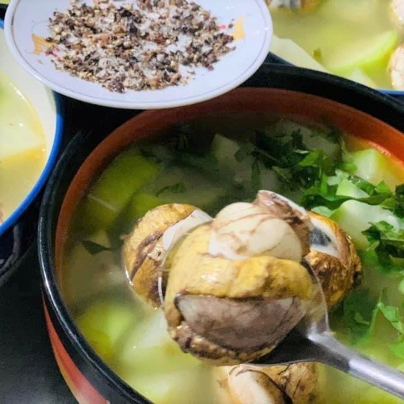 Thành phẩm vịt lộn um bầu theo công thức độc đáo