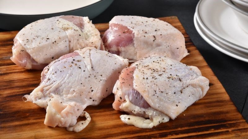 Thành phần dinh dưỡng má đùi gà