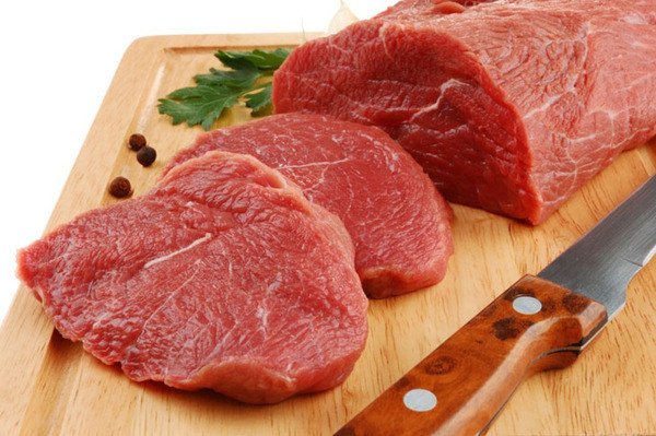 Thịt bò cũng là nguyên liệu quan trọng cần lựa chọn cẩn thận cho mì Udon bò