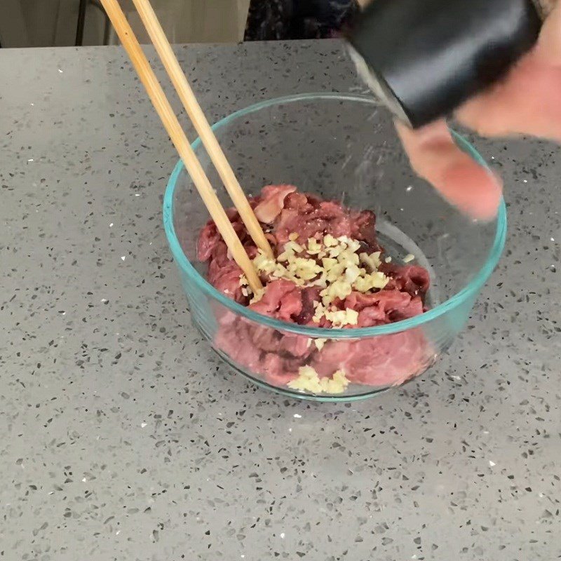 Thịt bò tươi ngon đã thái lát