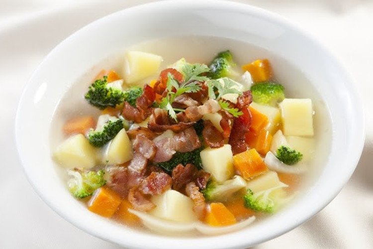 Thịt hun khói nướng than hồng thơm lừng