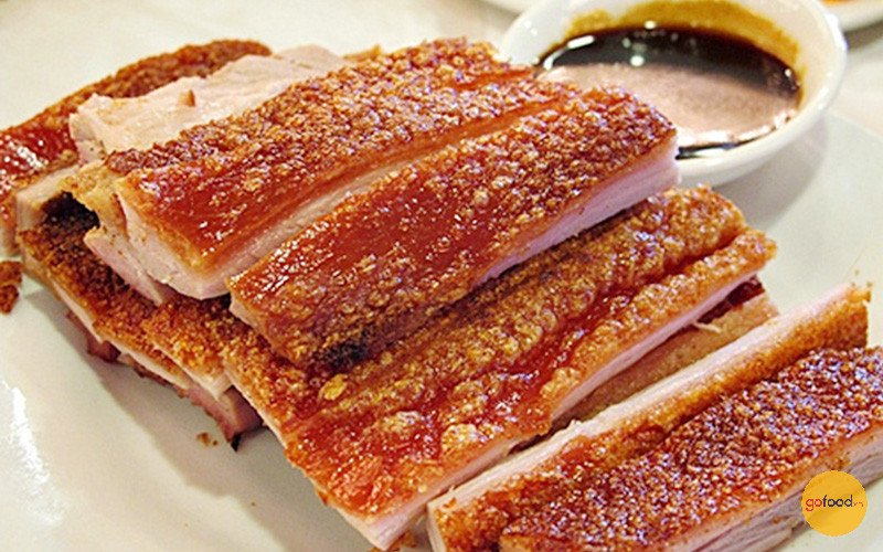 Thịt quay giòn bì