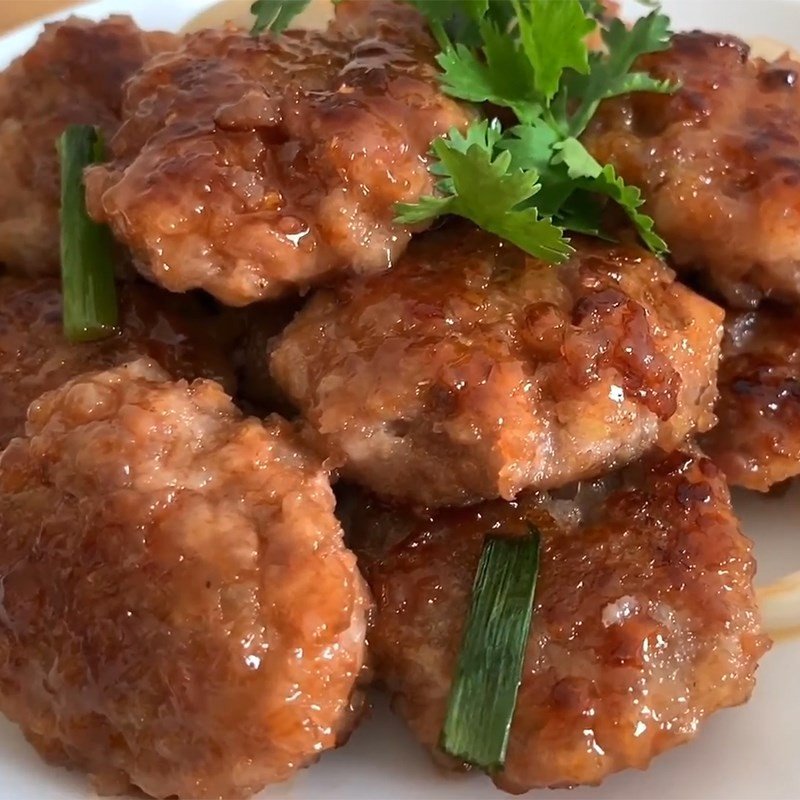 Thịt viên kho nước mắm