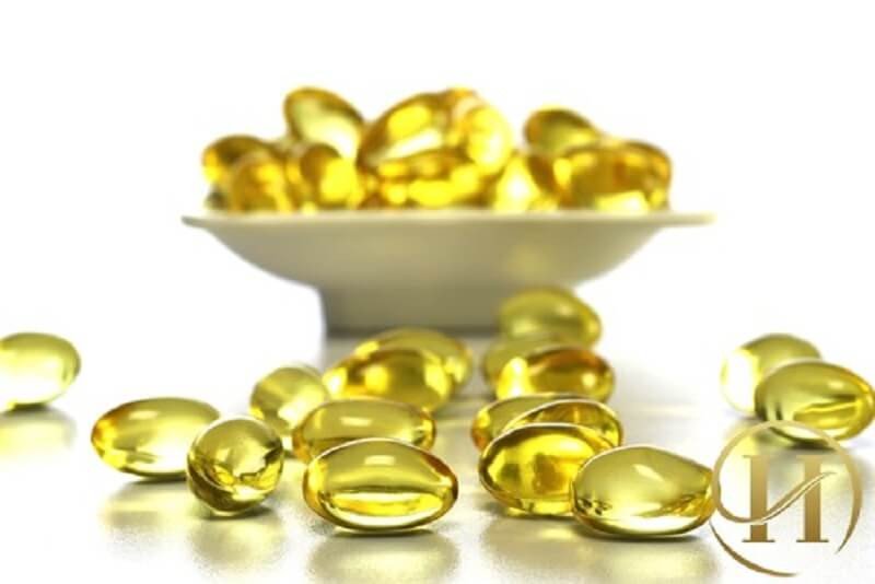 Thoa vitamin E lên vùng da cần cải thiện