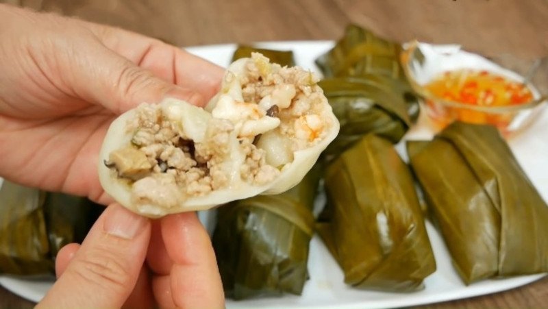 Thưởng thức bánh rợm hợp lý để không lo tăng cân