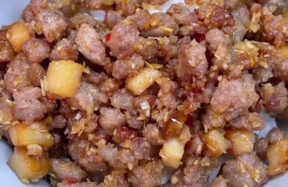 Thưởng thức món thịt băm xào nấm đùi gà thơm ngon, bổ dưỡng