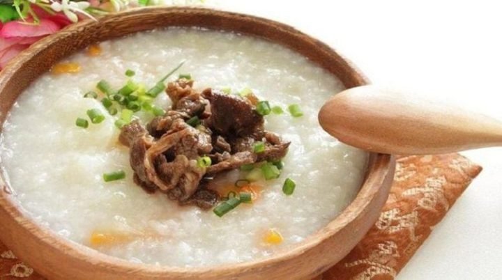Tô cháo thịt bò đậu xanh thơm ngon, bổ dưỡng cho bé
