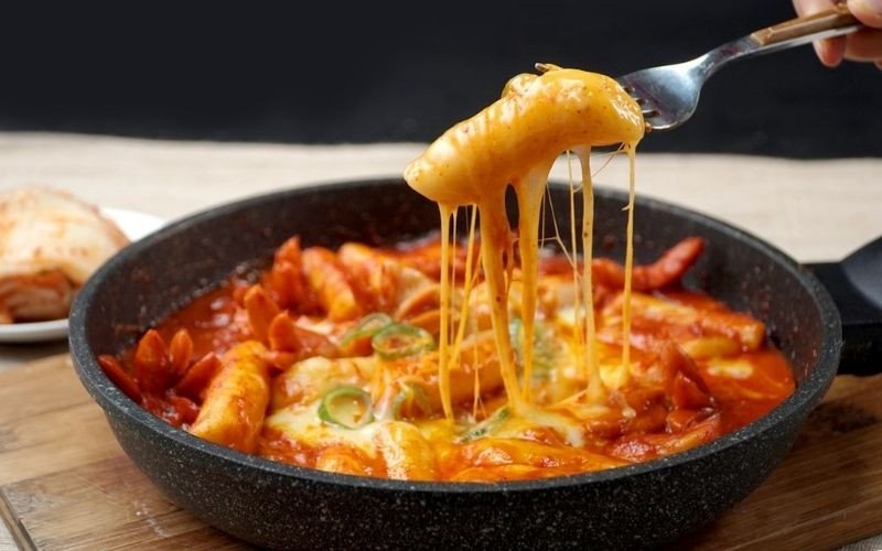 Tokbokki phô mai