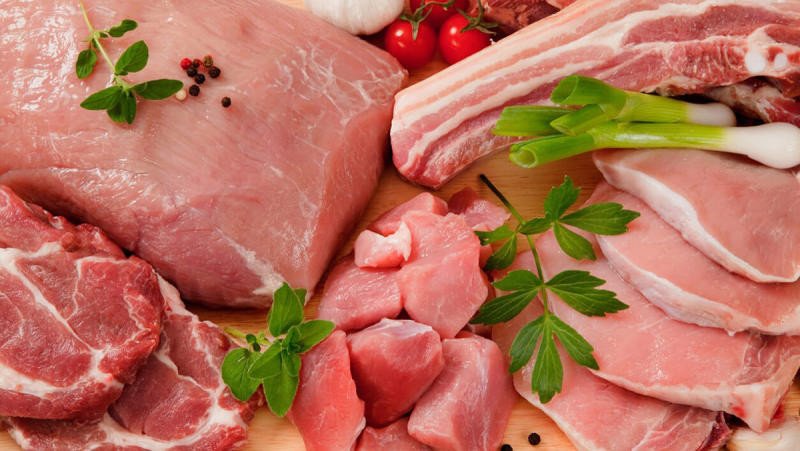 Tổng quan 100g thịt heo chứa bao nhiêu calo