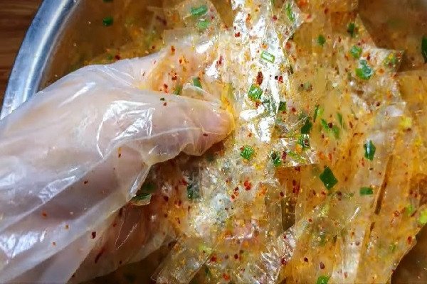 trộn bánh tráng mỡ hành
