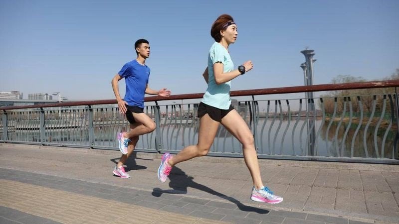Vận động thể dục giúp tiêu hao calo và giảm mỡ thừa