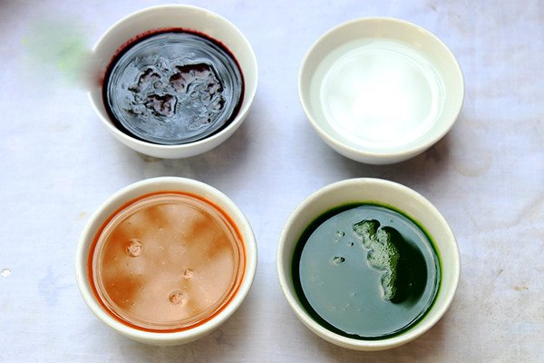 Vỏ há cảo nhiều màu sắc từ nước ép rau củ quả tự nhiên