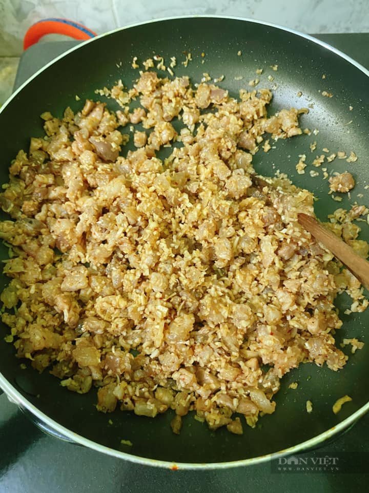 Xào thịt cùng sả thơm lừng