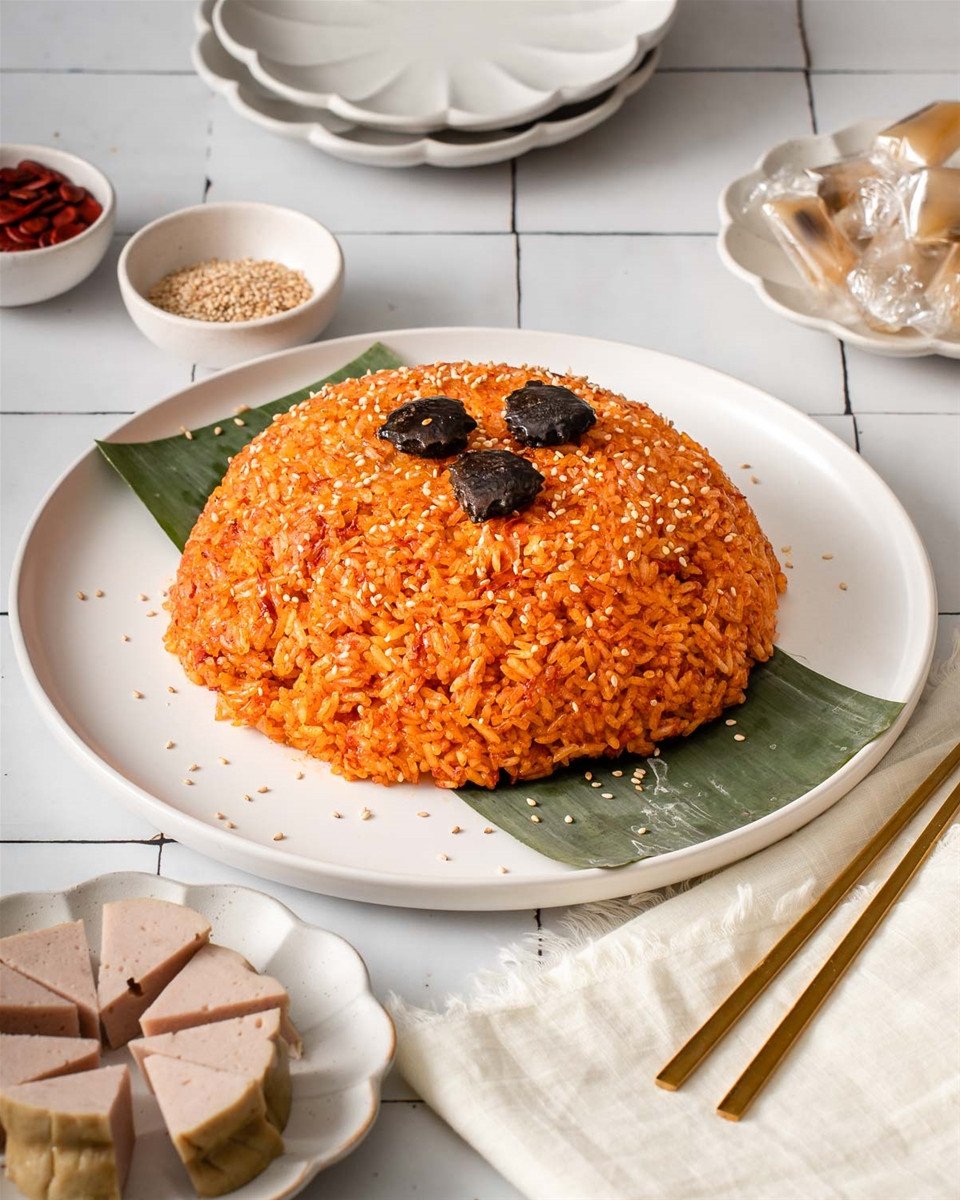 Xôi gấc đỏ tươi, dẻo thơm nấu chuẩn vị bằng nồi cơm điện