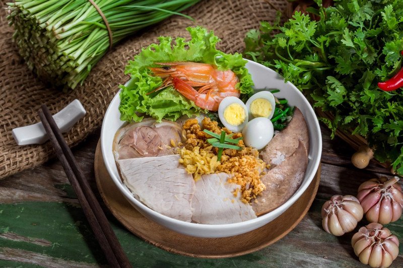 Bảng thành phần dinh dưỡng giúp tính toán calo món bún nước tương chay