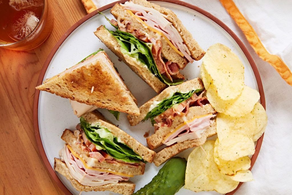Các loại bánh mì sandwich phù hợp cho giảm cân