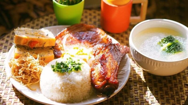 Chả trứng trong bữa cơm tấm