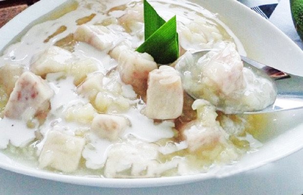 Chè khoai môn nấu nếp dẻo thơm