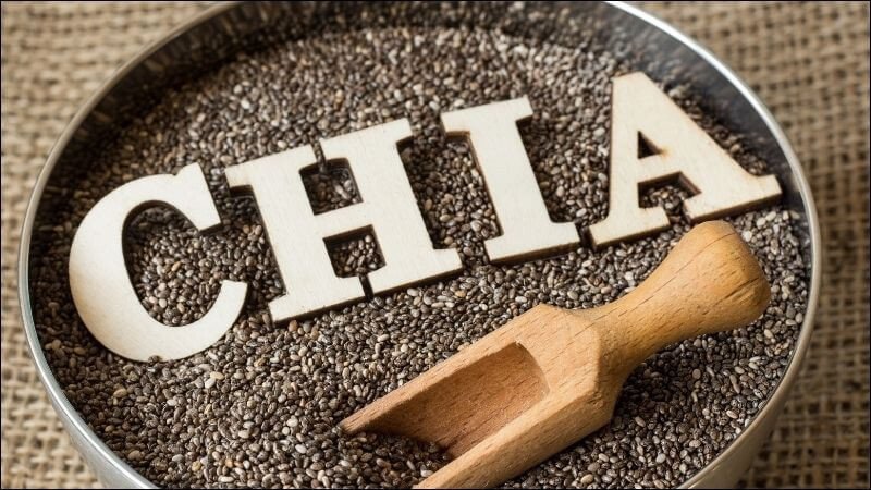 Hạt chia là nguồn thực phẩm giàu chất xơ, hỗ trợ hiệu quả quá trình giảm cân.
