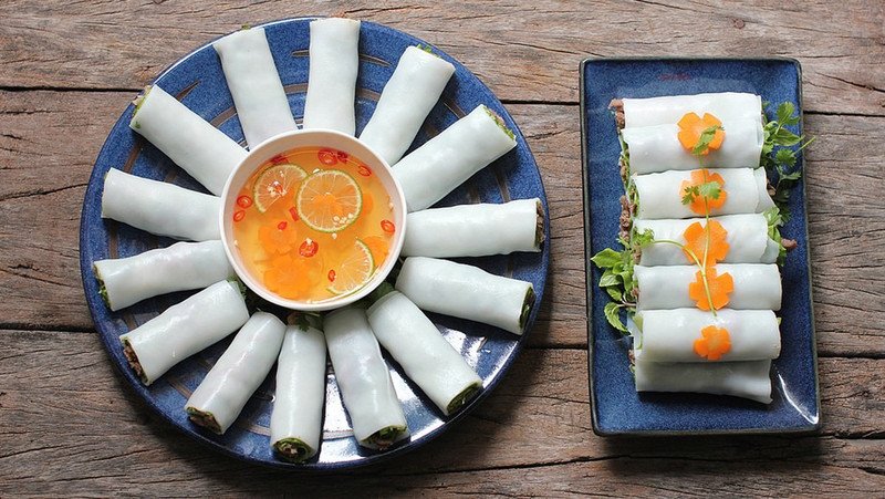 Lựa chọn nguyên liệu ít béo cho món phở cuốn