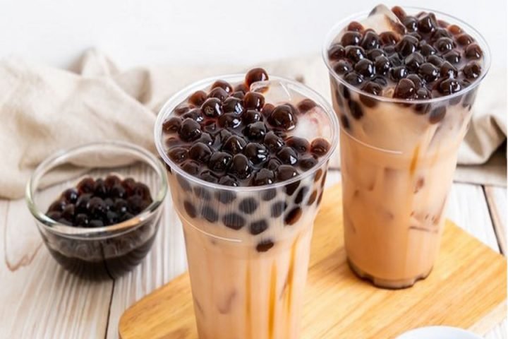 Ly trà sữa truyền thống béo ngậy với trân châu đen