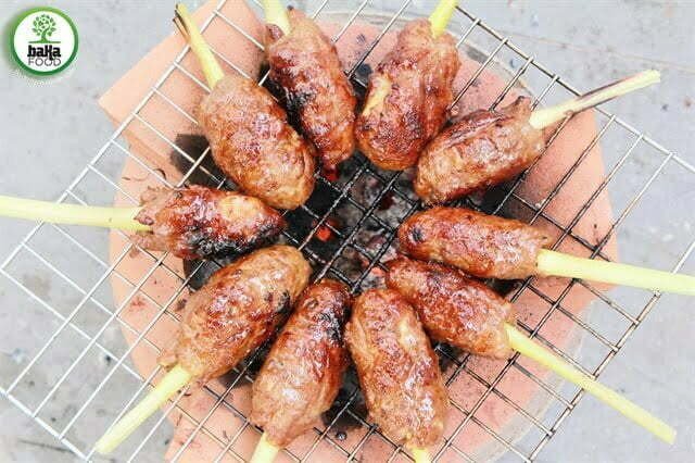 Mẹ bầu thưởng thức nem lụi an toàn