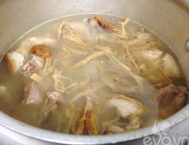 Nấu bún giả cầy