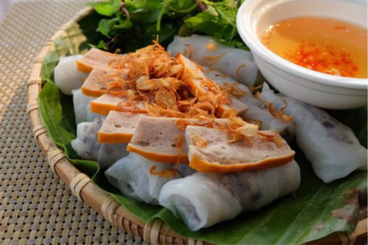 Nên ăn bánh ướt vào buổi sáng để tối ưu năng lượng