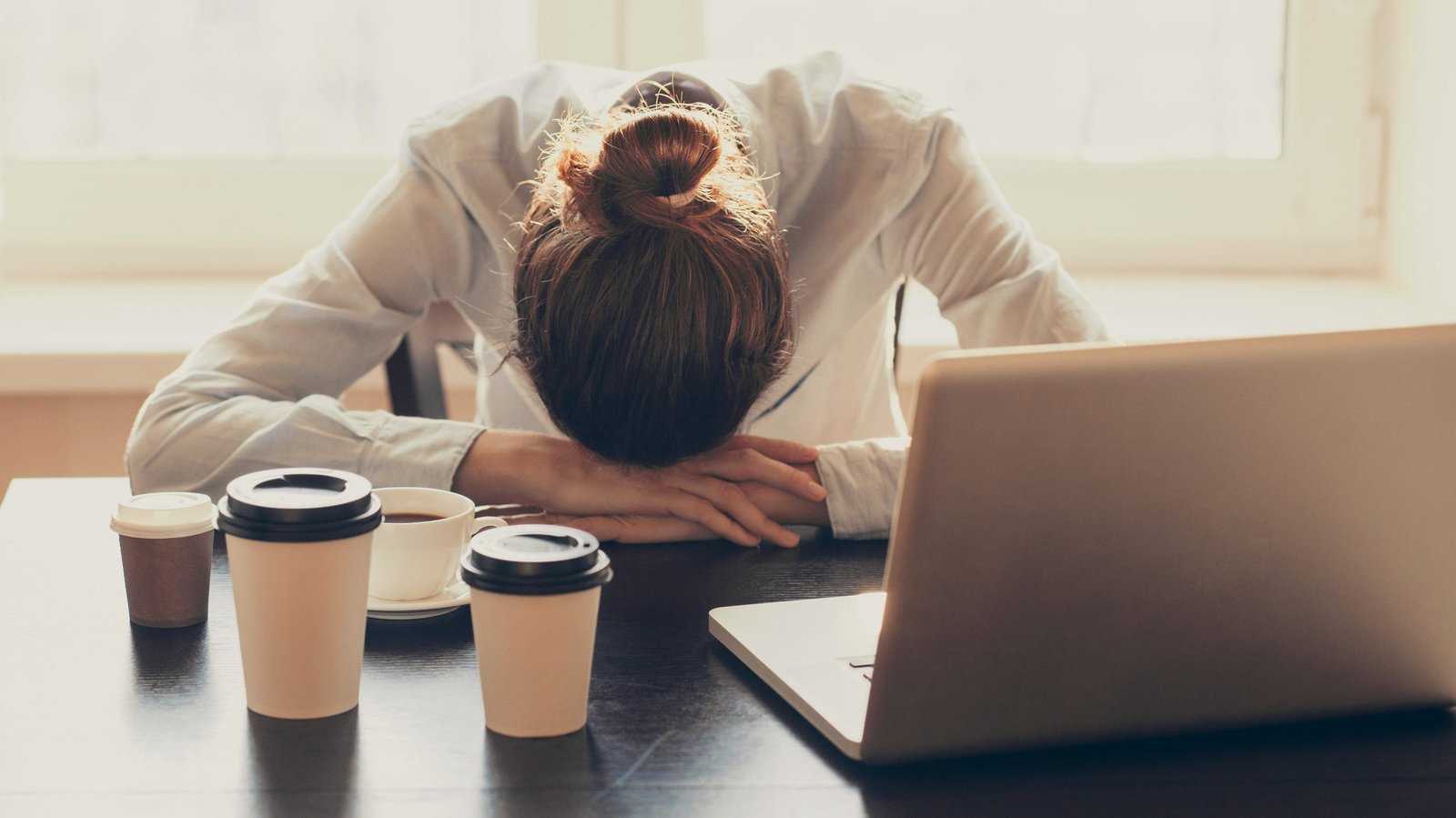 Nước lá dứa giúp giảm căng thẳng