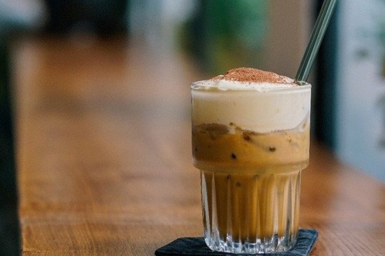 Thưởng thức cà phê muối vừa đủ để đảm bảo sức khỏe và kiểm soát calo