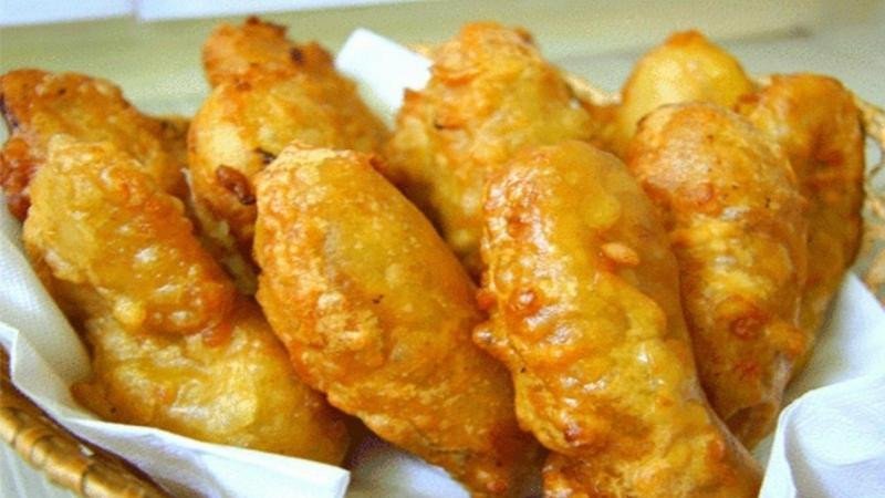 Tự làm bánh chuối chiên tại nhà giúp kiểm soát nguyên liệu và calo